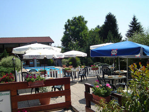 Hotel La Vieille Ferme 2*